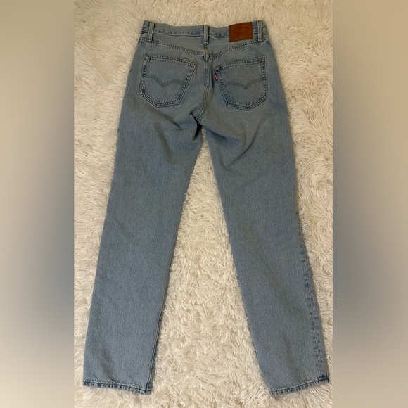 LEVIS 501 90s Light Blue Jeans, 25x32 - Picture 4 of 5